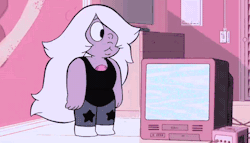 challlaris:  Amethyst is cute af and nobody can tell me otherwise