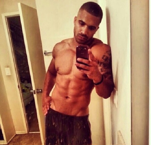 Tyler Lepley 😘ðŸ‘ðŸ¼http://imrockhard4u.tumblr.com
