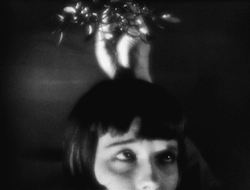  Louise Brooks in Pandora’s Box (1929). 