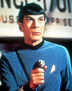 grayflannelsuit:RIP Leonard Nimoy (March 26, 1931 – February