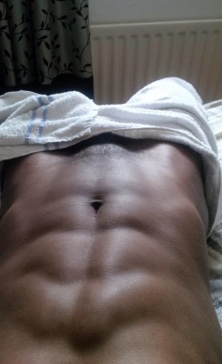 black-mens-skin:  The archive:http://black-mens-skin.tumblr.com/archive