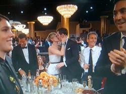 jenniferlawrencedaily:  Jennifer kissing Nick when American Hustle