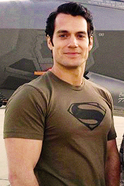 amancanfly:  Superbat: Henry Cavill [x] and Ben Affleck 