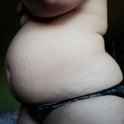 pudgebelly:  Recent thickness + painfully stuffed