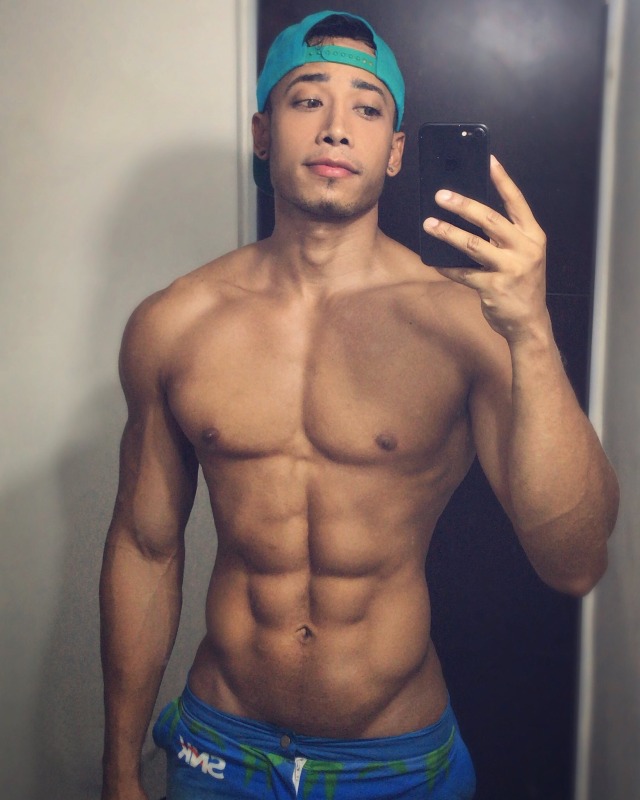 hotgayfuckersucker: