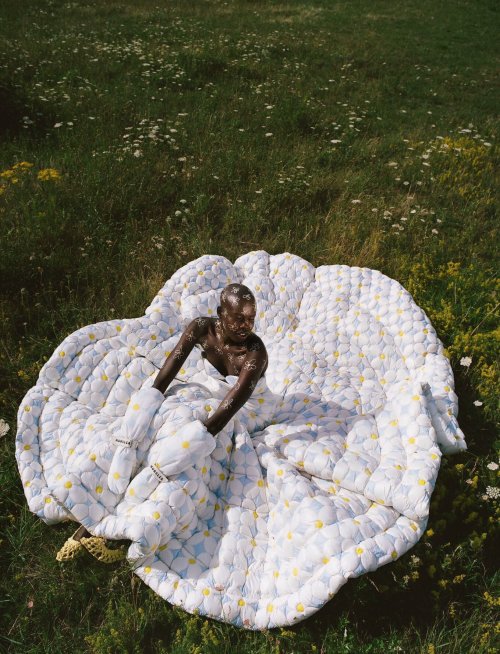 leah-cultice: Akuac Thiep by Timo Kerber for L'Officiel Singapore