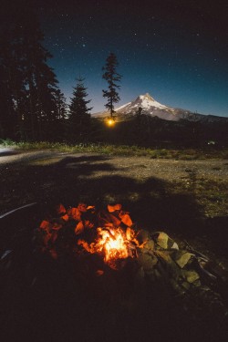 storyofthislife:     camping   