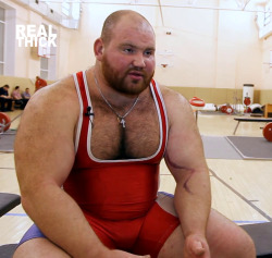 superbears:  CUTE BURLY YOUNG   2013  He’s kind of perfection