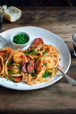 intensefoodcravings:  Chorizo, Prawn & Chilli Pasta | From