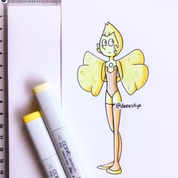 deeeskye:  Yellow Pearl 💛☺️💛 