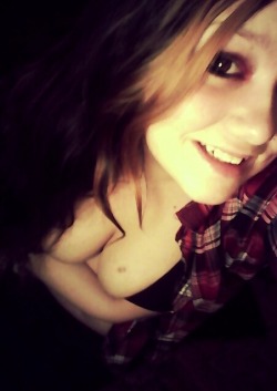 heavensrejectx:  Smiiiiile (I actually hate my smile).  Kik: