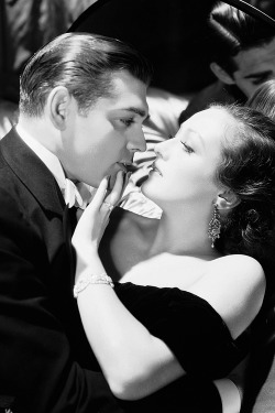 vampdreaminginhollywood:  Clark Gable and Joan Crawford, 1931,