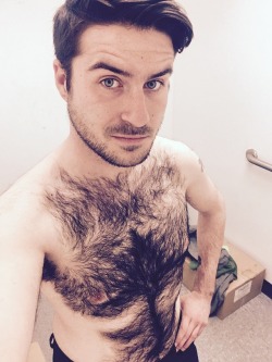 andy9483: love-chest-hair:  Advantages of being a manager: I