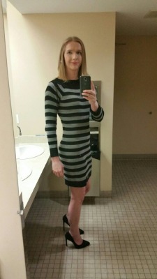 saras-secret-place:  chuckster187:  My outfit I wore to work!!!
