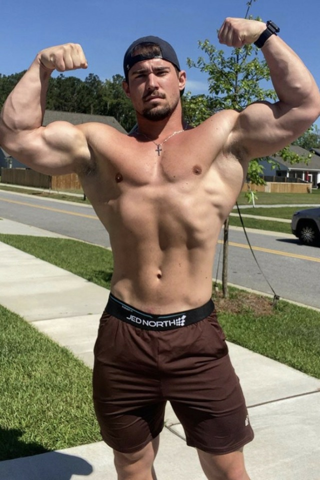 hotmen-addiction:
