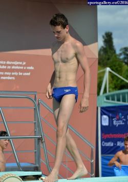 sfswimfan:  Hot British diver at the  2016 European Junior Diving