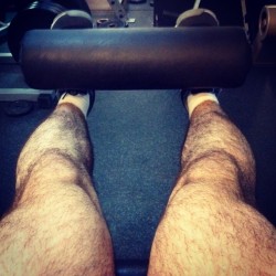 hairymacho:  VISIT AND FOLLOW http://hairymacho.tumblr.comhttp://hairymacho.tumblr.com/archive