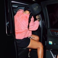 rihconda: rihconda:  Rihanna x OVO       