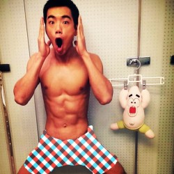 chinesemale:  每天都要瘋狂一下#crazy by hungbruce http://ift.tt/1qM3ktG