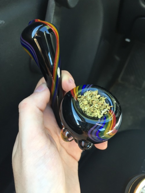 haisies:  smoked out of my favorite bowl today 