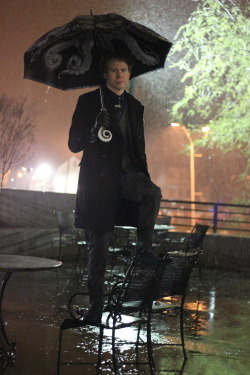 andymagnuseth:  sinistersartorialist:  Today’s Style: It’s Raining Octopi  Umbrella: Kraken Rum Store Coat: Express Suit: Express Tie Clasp: Custom Tie: Express Shirt: Express Gloves: Nordstrom Cufflinks: eBay Socks: Target Shoes: Mezlan  !!!!!!!!!!!!!!!!