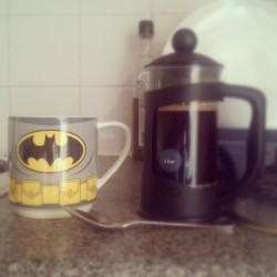 raphalobosco:  A Bat-Coffee to start the day! #goodMorning (at