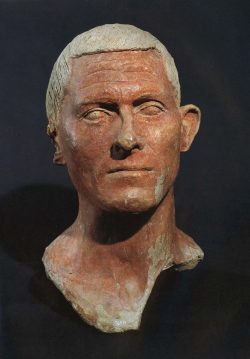 givemesomesoma:Etruscan terracotta head of a man Manganello,