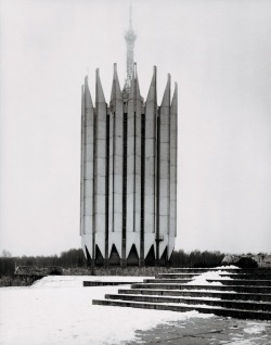 spaceagebohemia:  Buildings of a Space Age. 60s Architecture