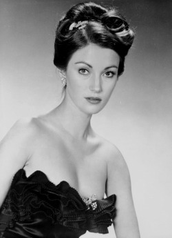 fybombshells:  Jane Seymour