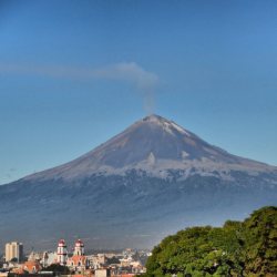 breathtakingdestinations:  Popocatépetl - Mexico (by Russ Bowling) 