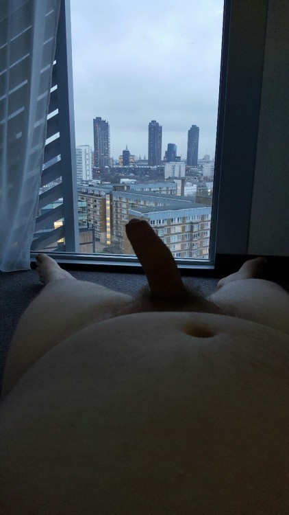 chubby-boy96:Good morning London. Hey mate, your cock is blending in well with those London towers in the background except it has that leaning tower of Pisa angle to it (sort of).   Anyway, I’d eat that hot sausage as a part of my English breakfast
