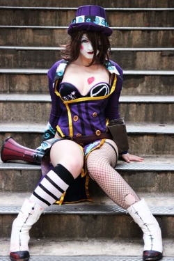 hotcosplaybabes:  Cosplay Babe