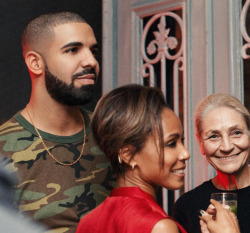 drizzydrehk:  Drake & Jada Pinkett in Toronto (9/21)