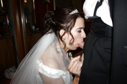 herecumsthebride:  brideporn:  http://brideporn.tumblr.com  (via TumbleOn ) 