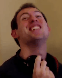 headphonepoe:  …. Did anybody ever gif these for you guys? 