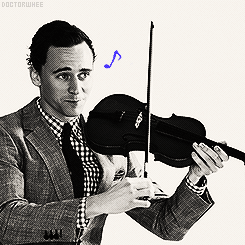 doctorwhee:  016. Hiddles“I am desperate to do a comedy