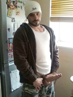 butthomme:  hairyturkishgaymachos:  HORNY YOUNG BEAR BIG HARD