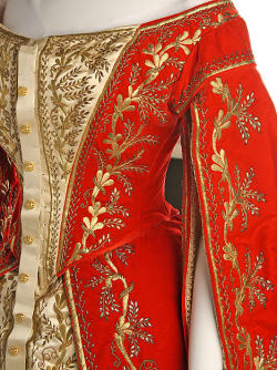 tiny-librarian: Detail of a Russian Court Gown, dating to the