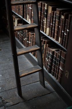 lifeistooshortdont:  bluepueblo:  Ancient, Trinity College Library,