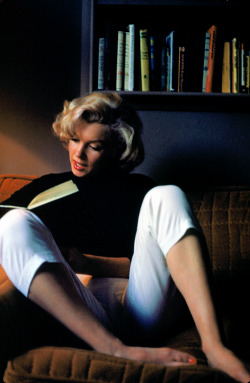 missmonroes:  Marilyn Monroe photographed by Alfred Eisenstaedt,