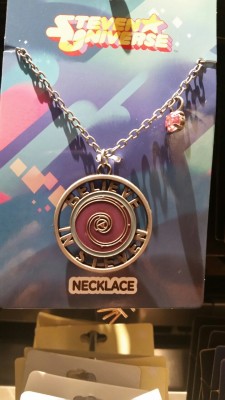 New Official Steven Universe Shield Necklace @ Hot Topic! - @theearthisleakingDang!