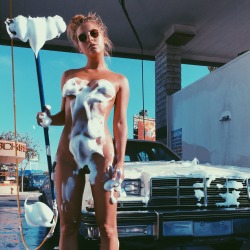 marisapapen:  Sunday carwash