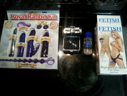 dirtyberd:  itssexploration: 1 Royal rabbit kit -silver multi