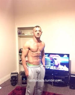 str8uklads:  Marko, 30, Hull, UK