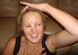 fjnav:  Not afraid to get a bit of baby batter on her face…..