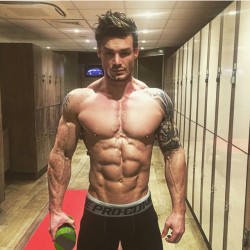lumbrjax:  Posted by @mylesleask on Instagram http://ift.tt/1BF2r12