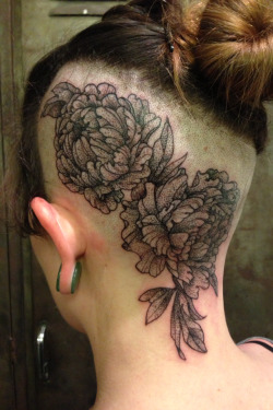 fuckyeahtattoos:  Peonies done by Rachel Hauer at East River