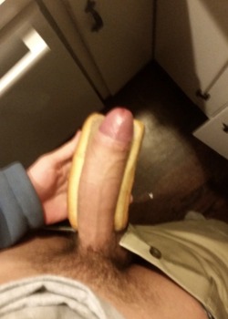 str8service: straightguynaked:    Straight Guys Naked | Hard