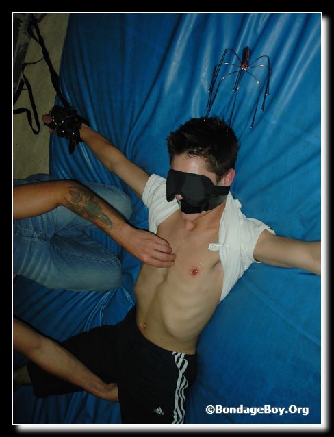 GALLERY: What would you do with a cute bondage twink? 