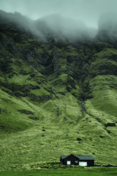 expressions-of-nature:Iceland by Ivan Kurmyshov